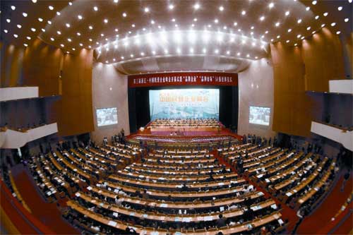 私营企业破产,有事实劳动关系员工能得到什么